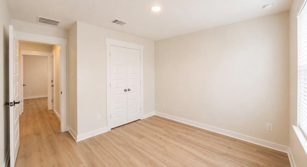 4612 Spoon Bill Cove Drive - Photo 3