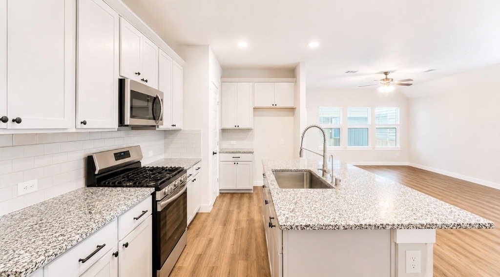 4612 Spoon Bill Cove Drive - Photo 9