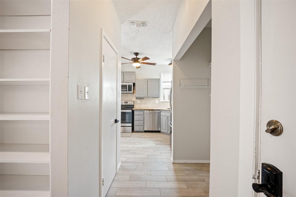 2402 Intrepid Way - Photo 15