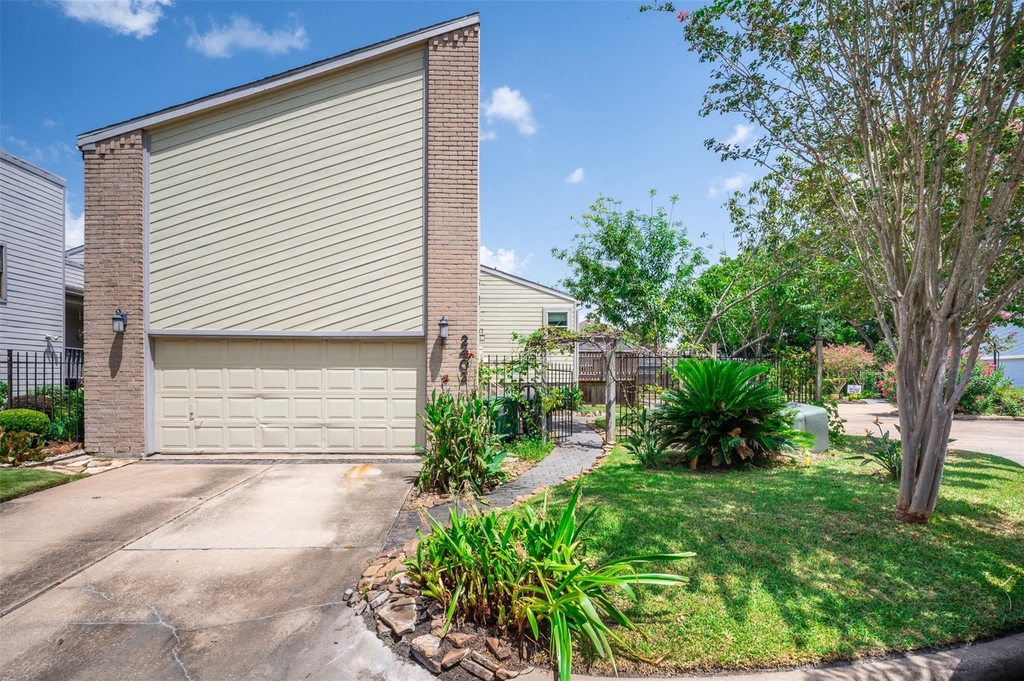 2402 Intrepid Way - Photo 1