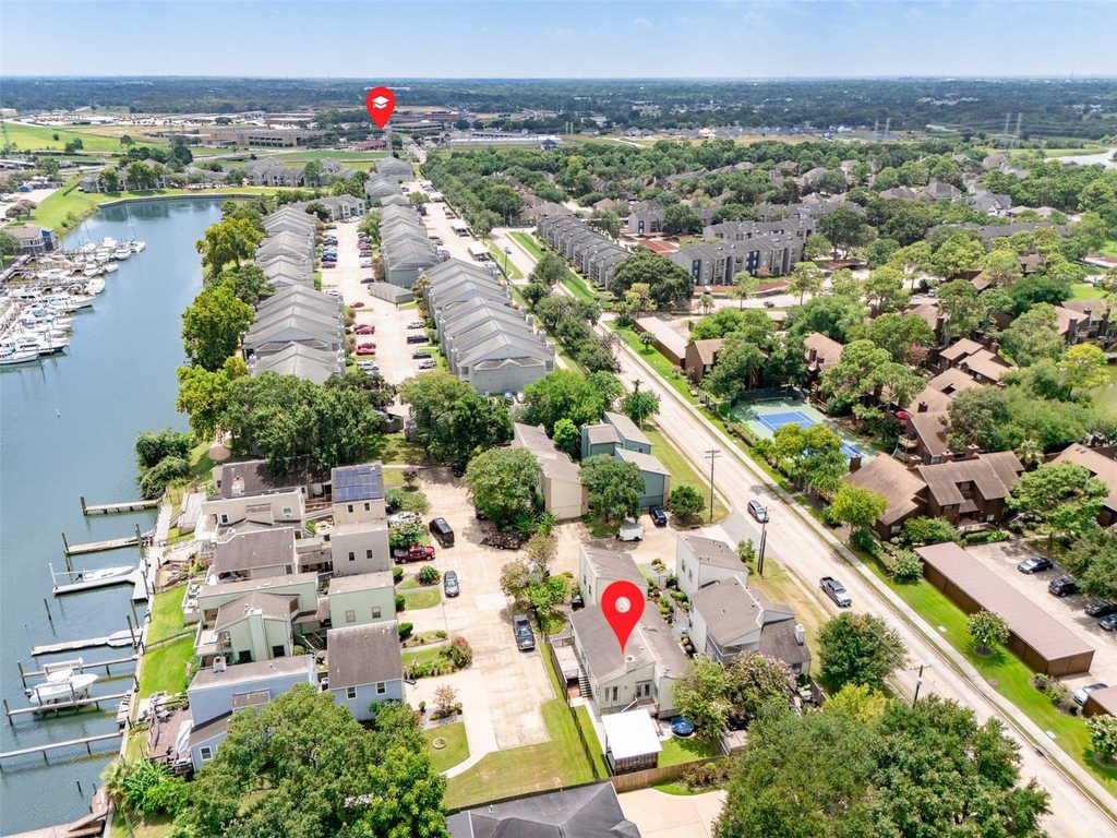 2402 Intrepid Way - Photo 39