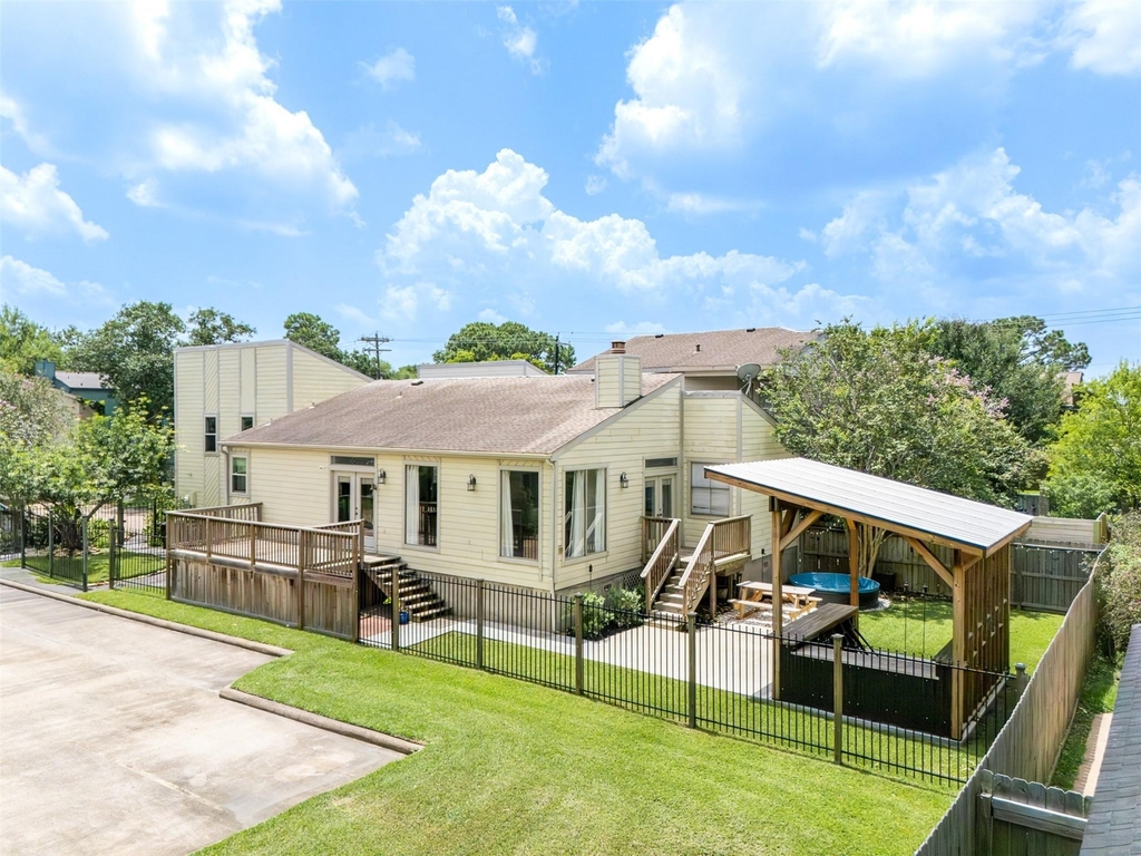 2402 Intrepid Way - Photo 0