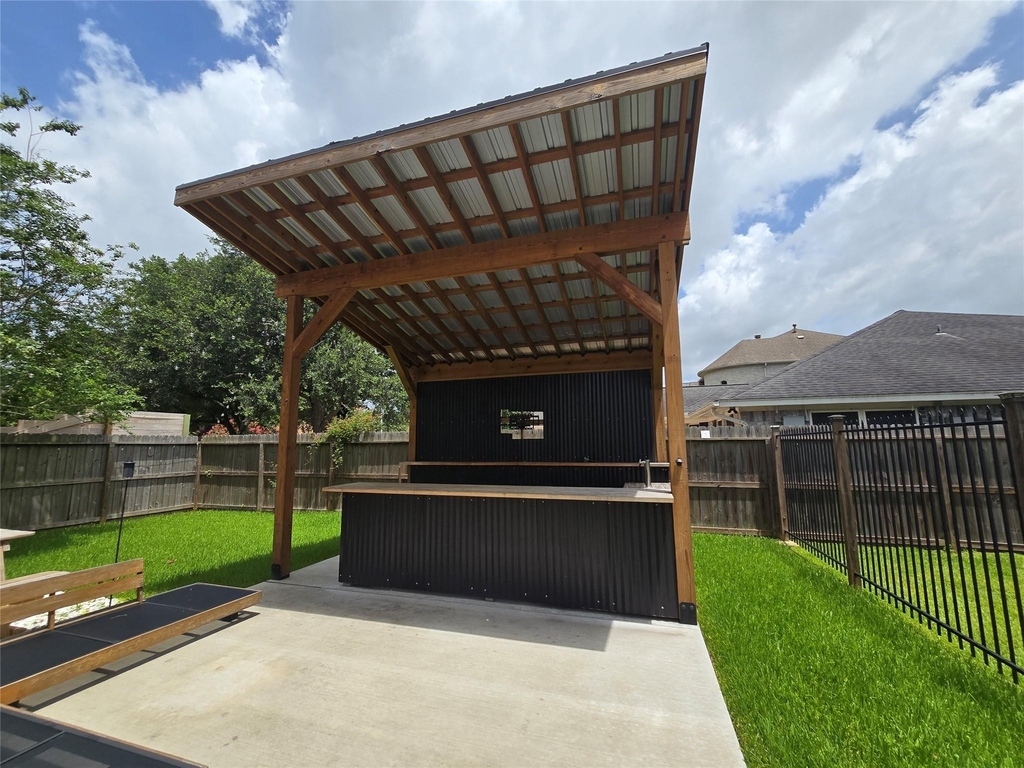 2402 Intrepid Way - Photo 2