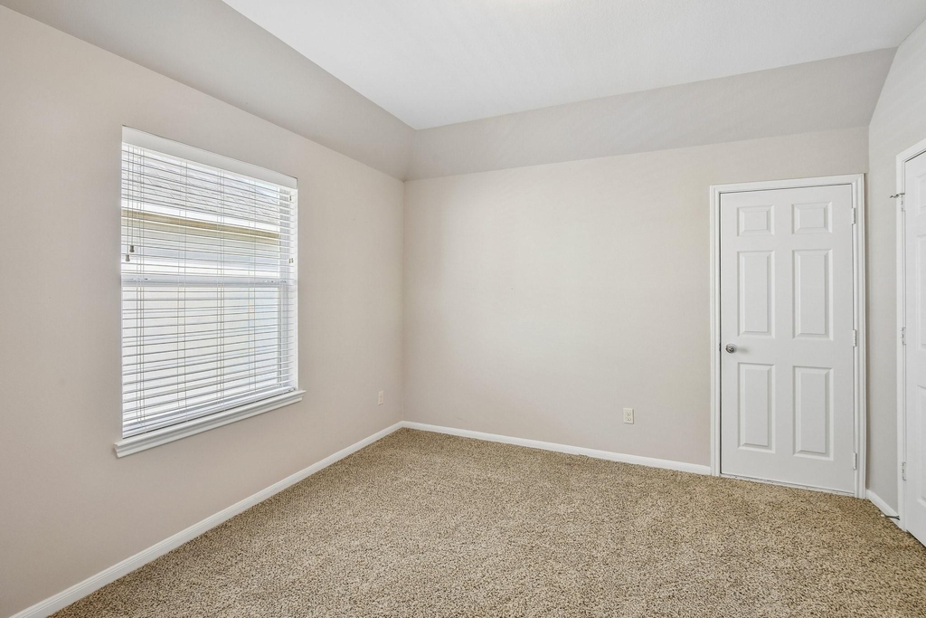 28134 Kudzu Drive - Photo 31