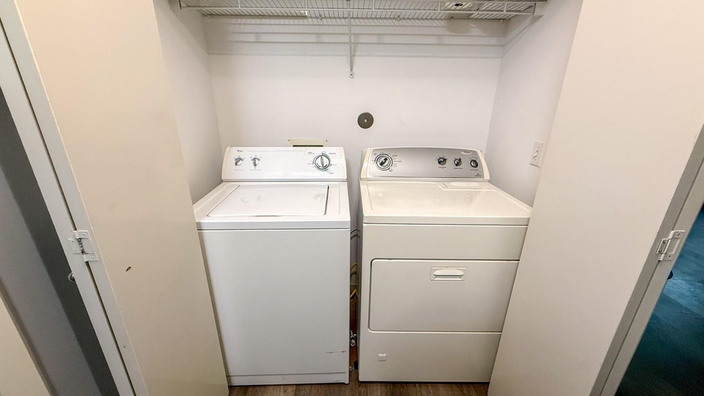 2605 Calumet Street - Photo 13