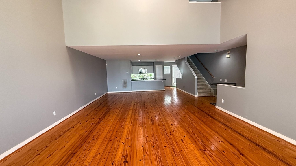 2605 Calumet Street - Photo 5
