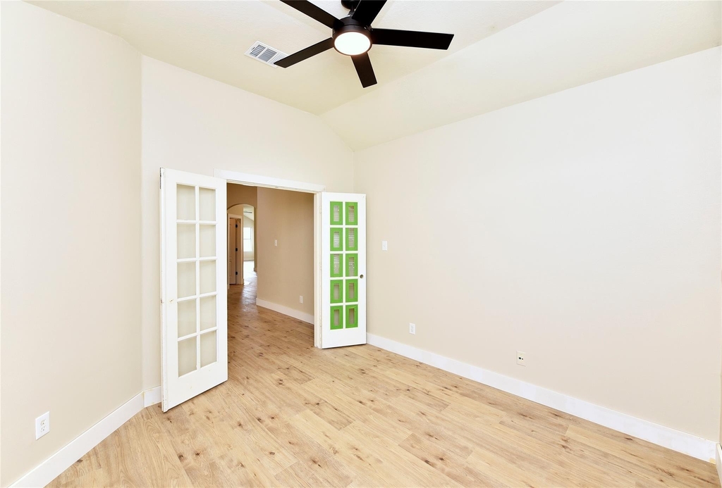 7715 Butler Lakes Court - Photo 24