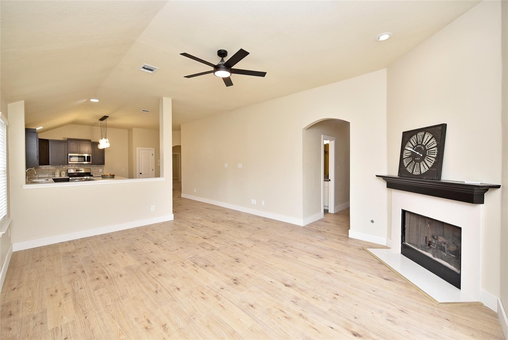 7715 Butler Lakes Court - Photo 5