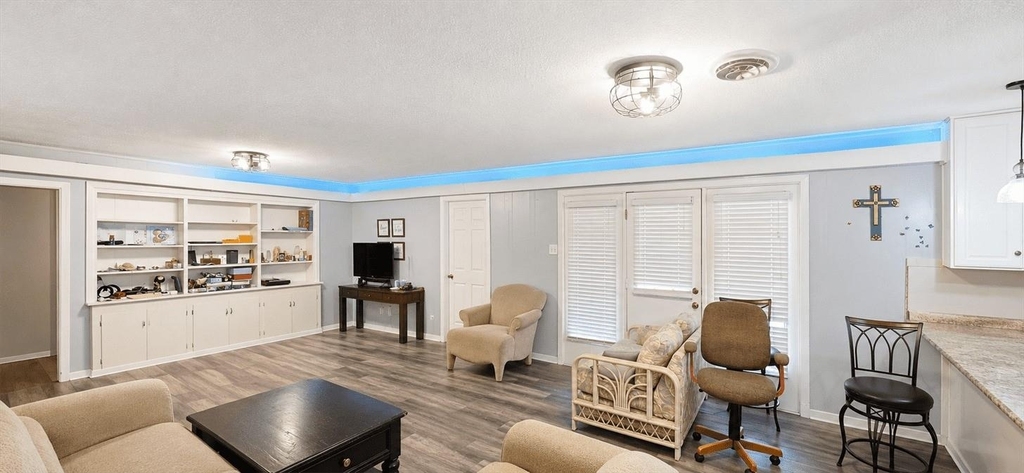 1139 Mainland Drive - Photo 6