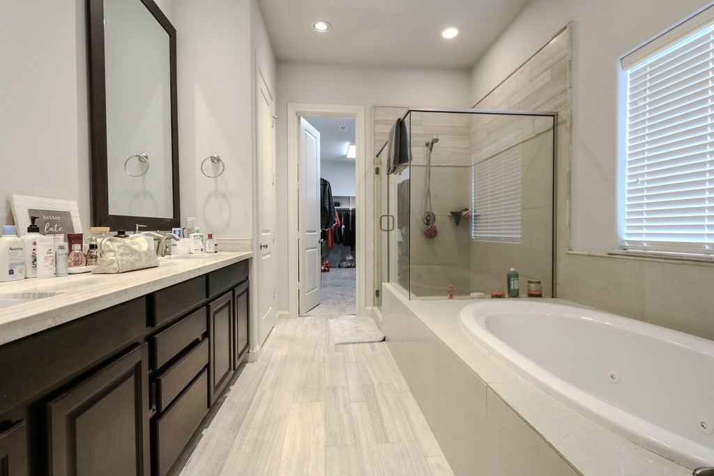 2037 Fannin Station N - Photo 28