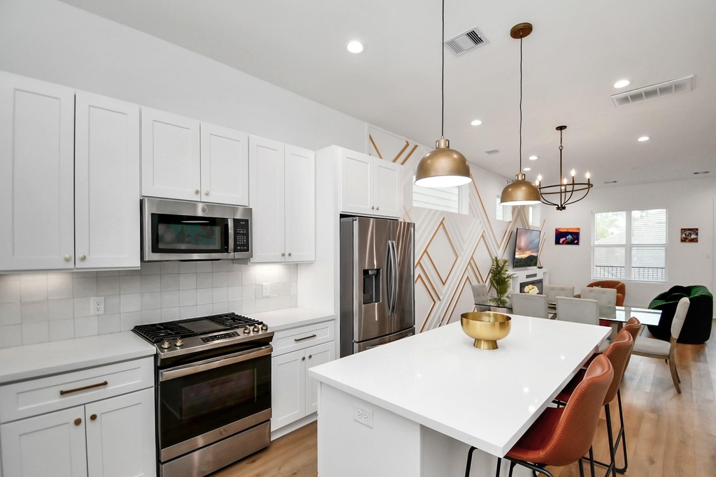 2015 Cochran Street - Photo 10