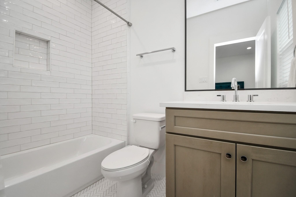 2015 Cochran Street - Photo 33