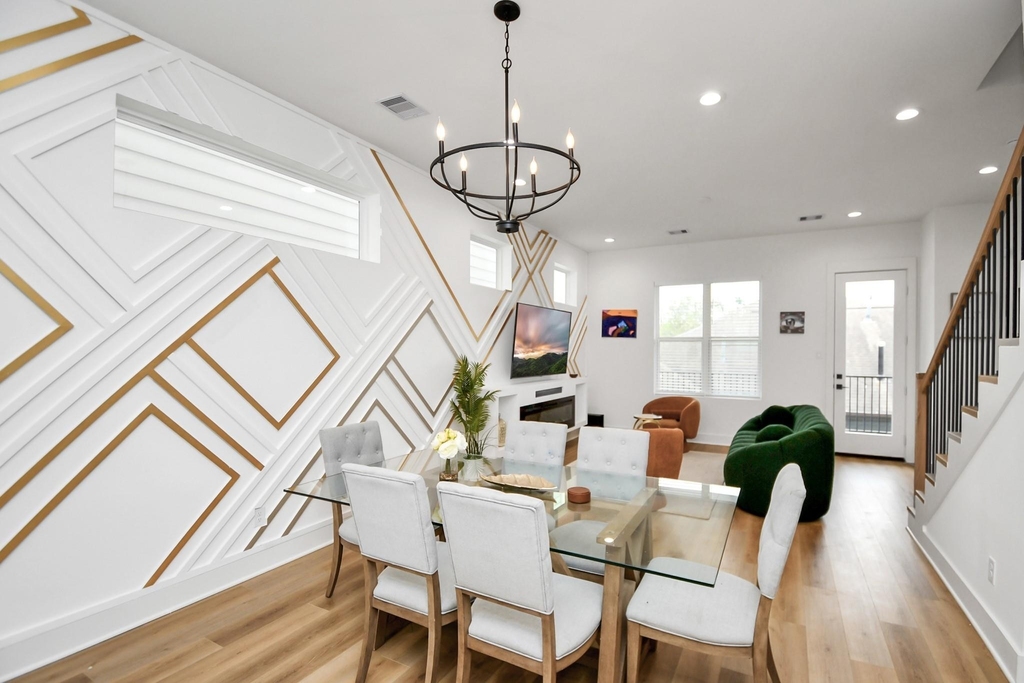 2015 Cochran Street - Photo 7