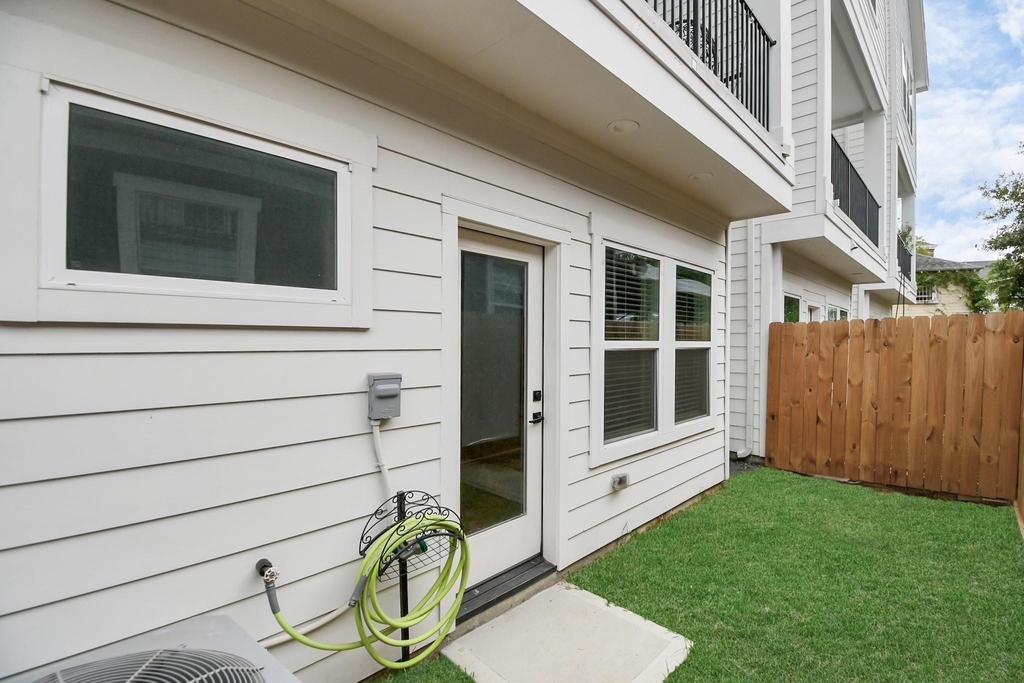 2015 Cochran Street - Photo 35
