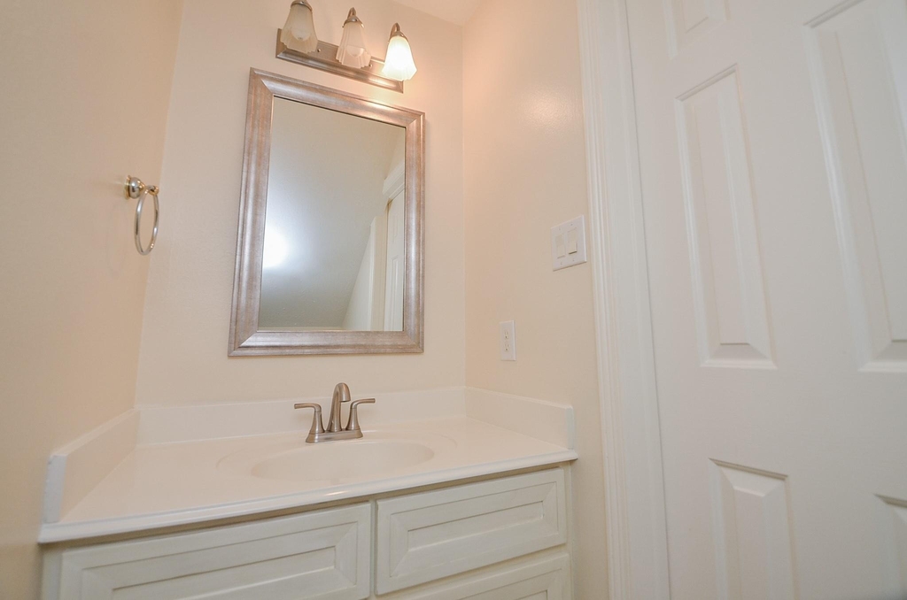 4916 Inker Street - Photo 5
