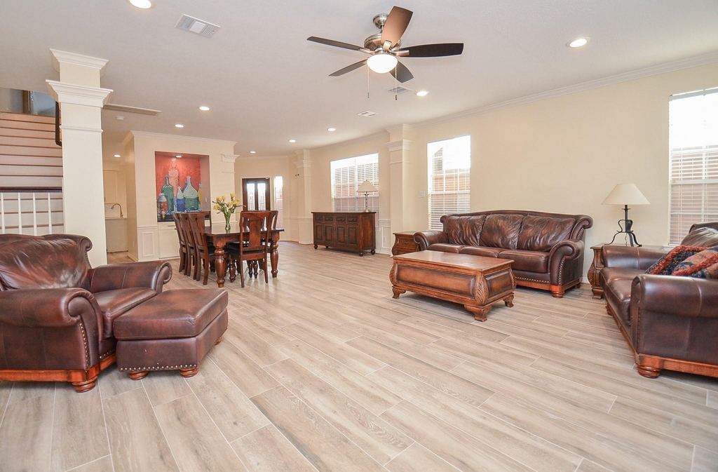 4916 Inker Street - Photo 2