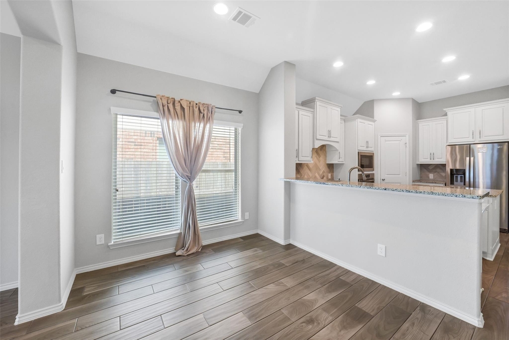 24247 Via Vitani Drive - Photo 17