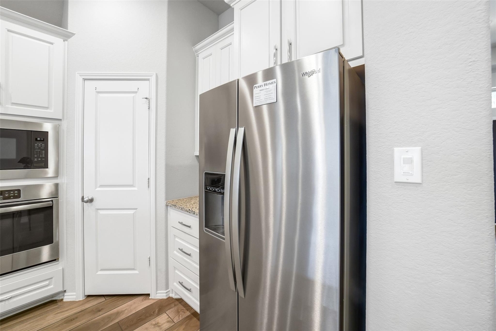 24247 Via Vitani Drive - Photo 9