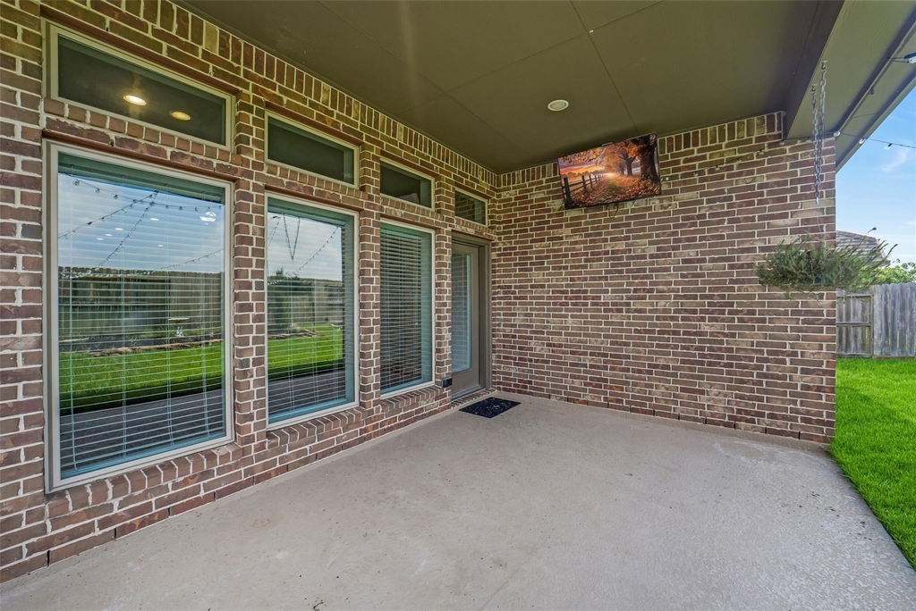 24247 Via Vitani Drive - Photo 31
