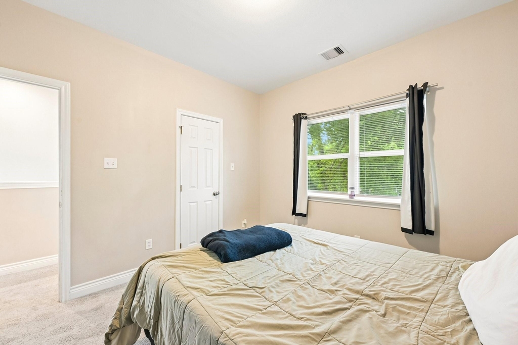 210 Garrotsville Street - Photo 28