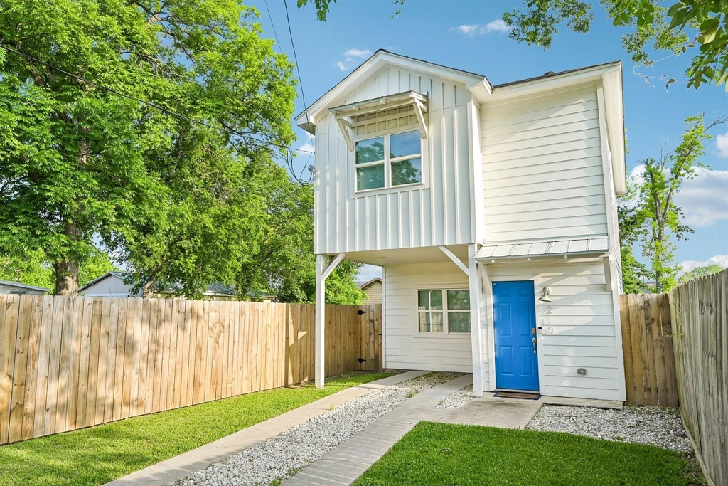 210 Garrotsville Street - Photo 8