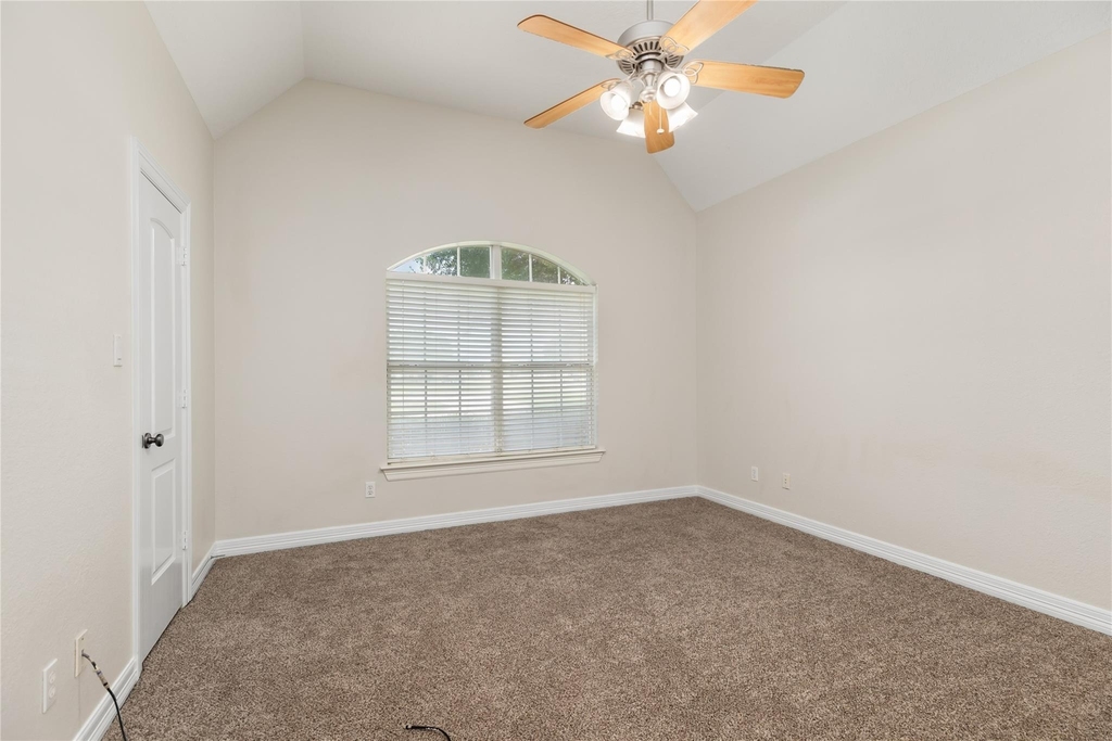 19907 Stone Lake Circle - Photo 18