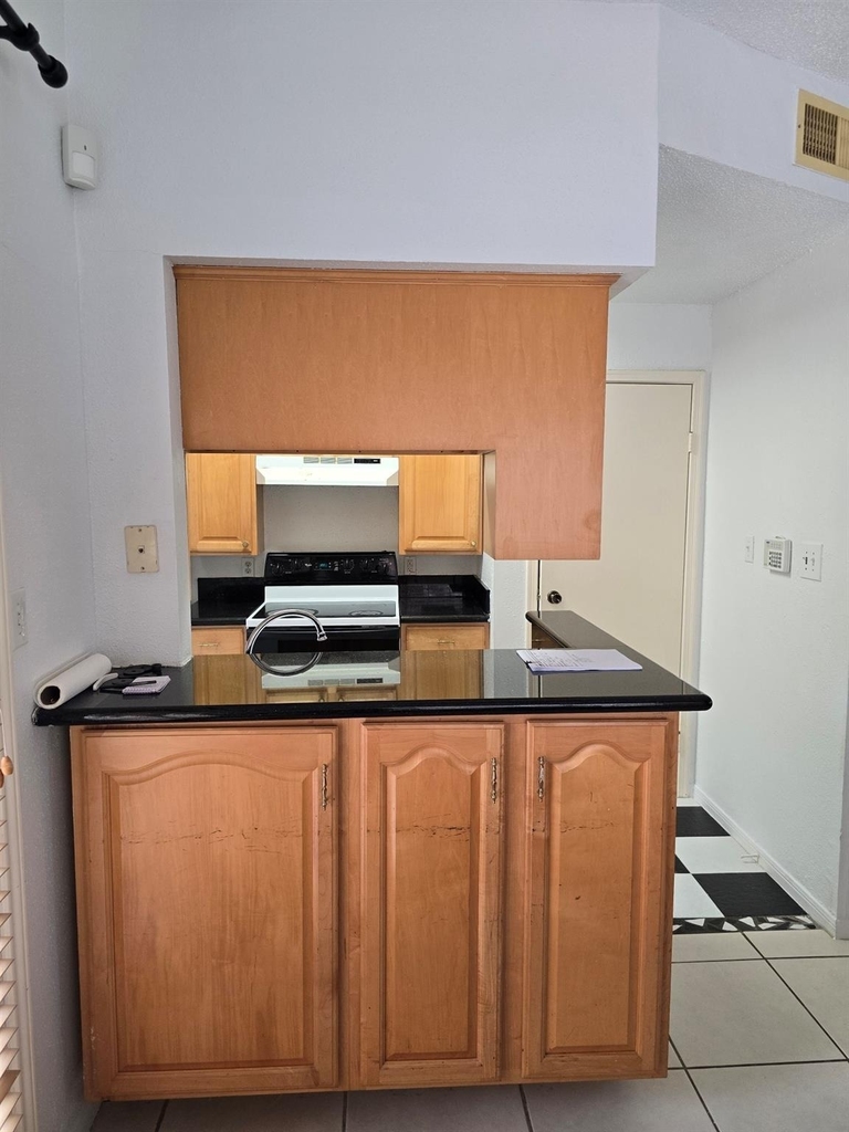 7575 Cambridge Street - Photo 7