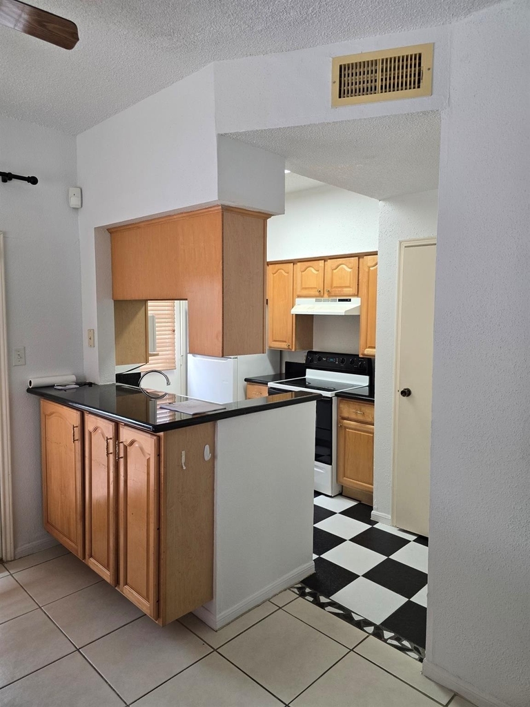 7575 Cambridge Street - Photo 5