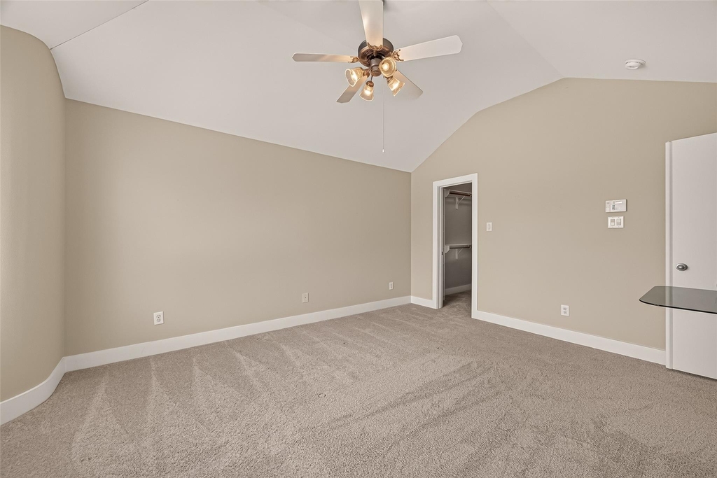 733 W 22nd Street - Photo 27