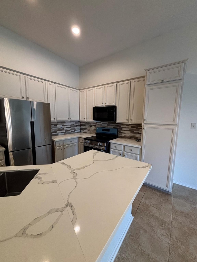 10735 Norchester Village - Photo 8