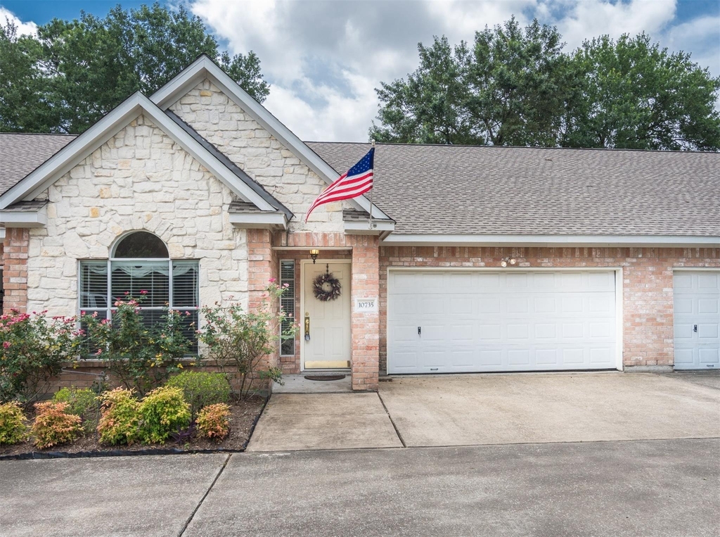 10735 Norchester Village - Photo 1
