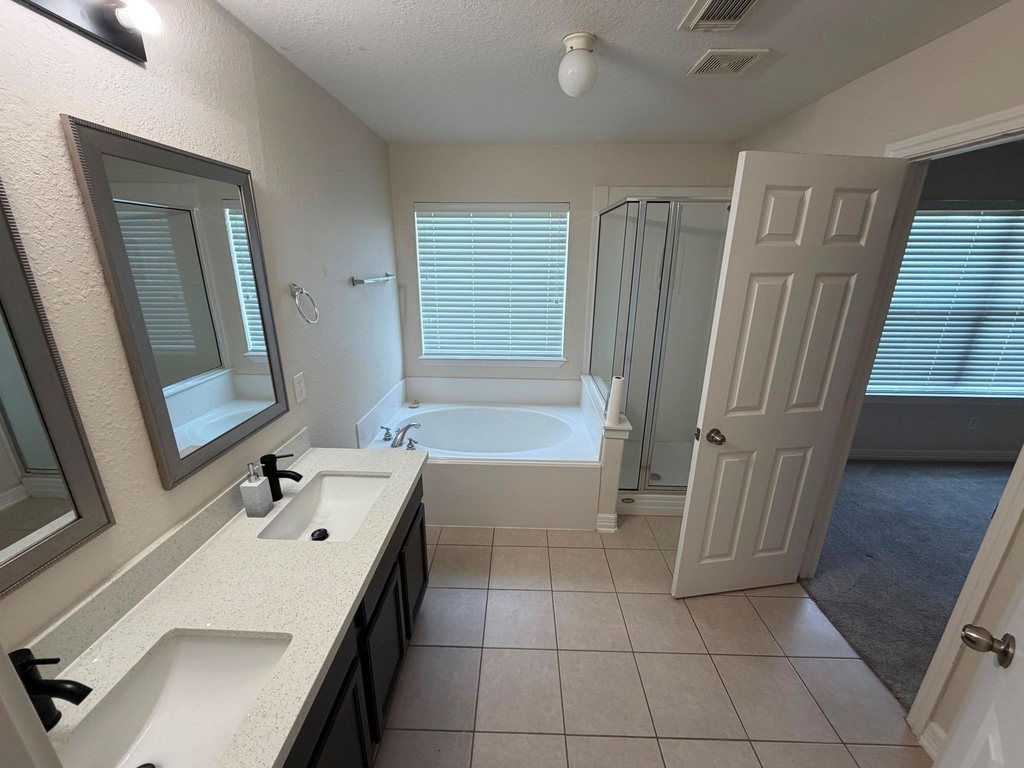 17923 Hollow Hill Lane - Photo 6