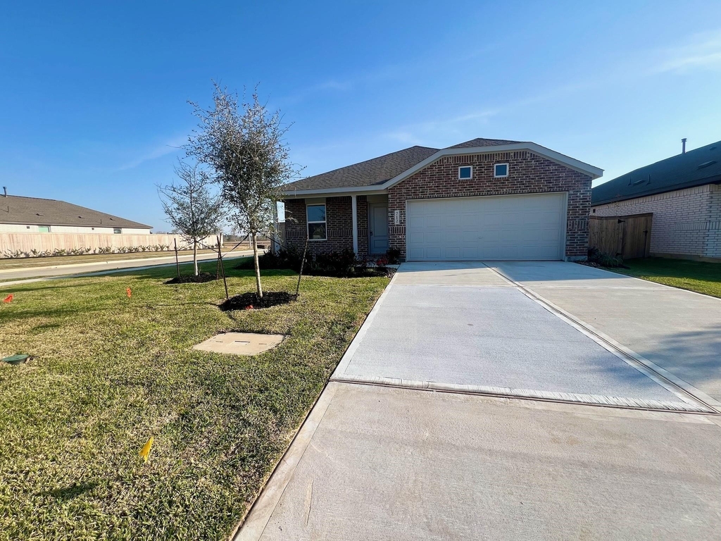 712 Zuppino Lane - Photo 0