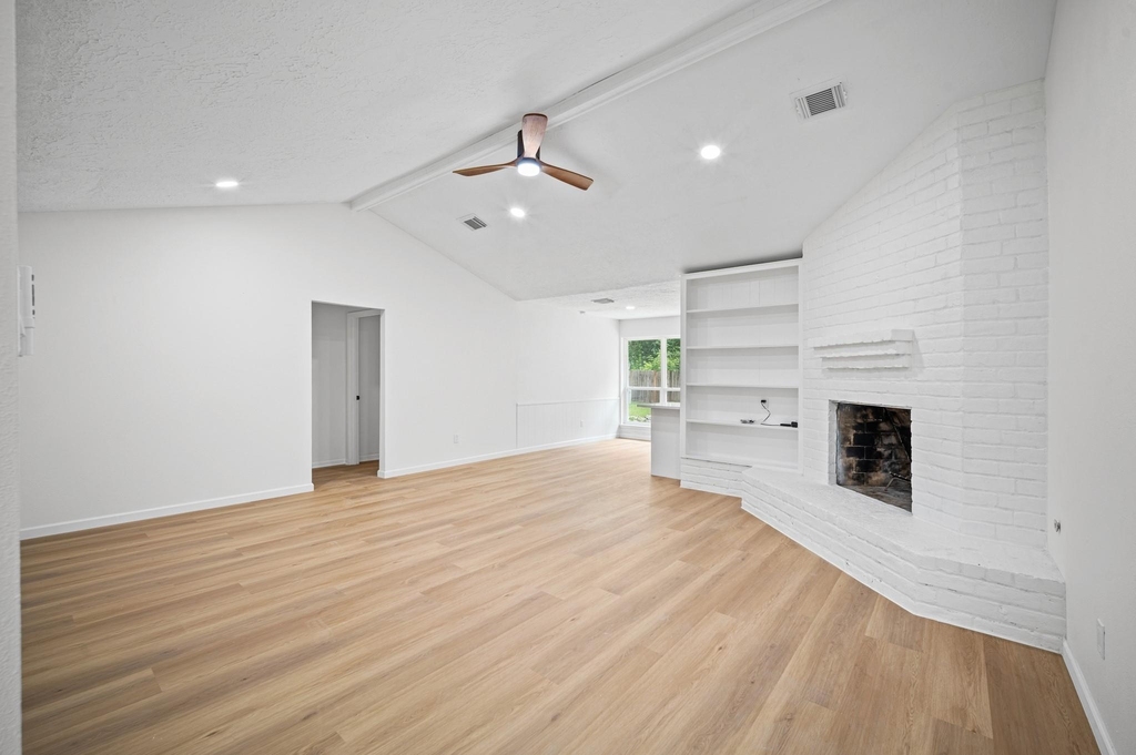 10935 Silkwood Drive - Photo 4