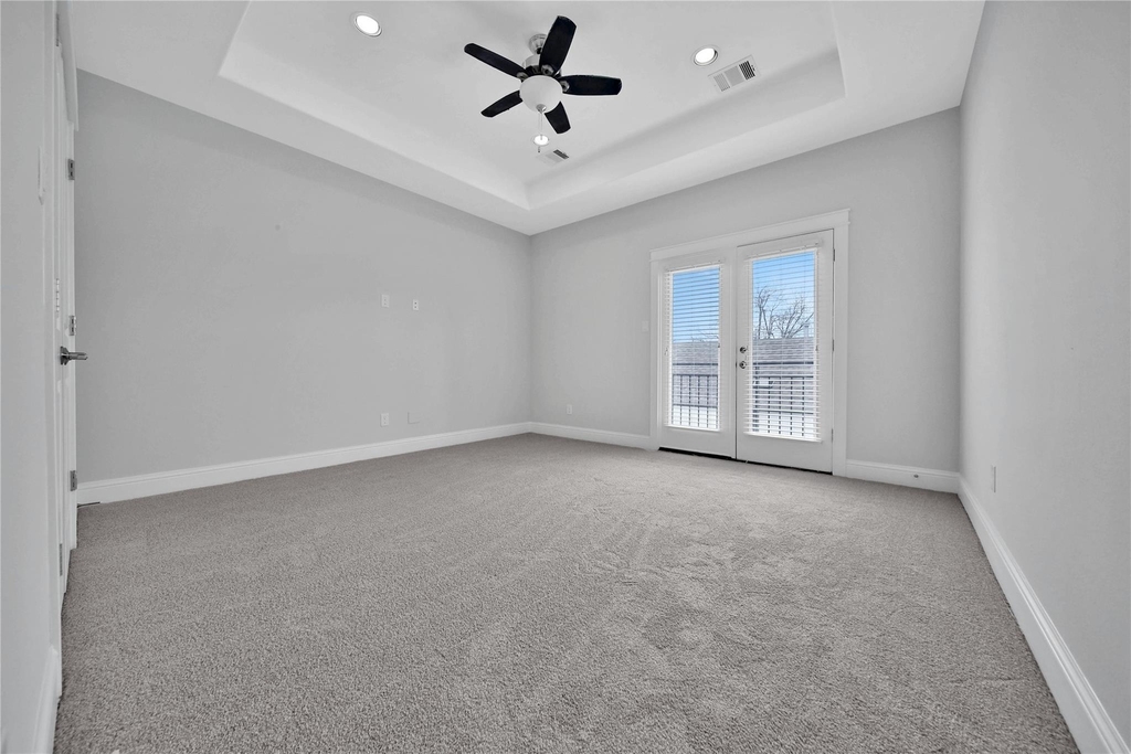 626 E 28th Street - Photo 16
