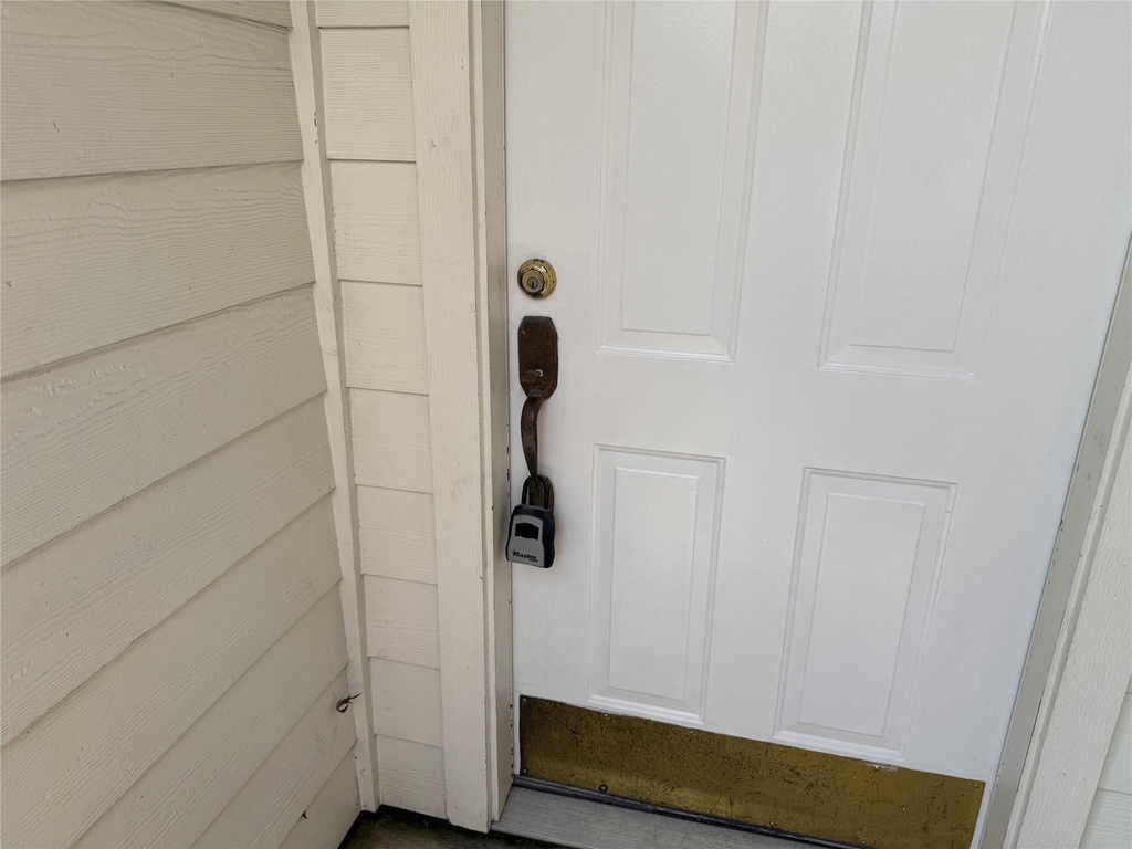 16310 Long Valley Court - Photo 3