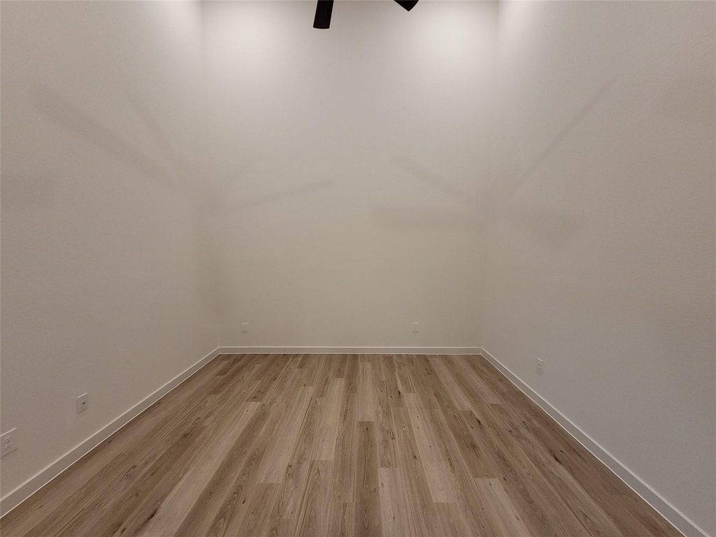 2509 Appian Way Way - Photo 23