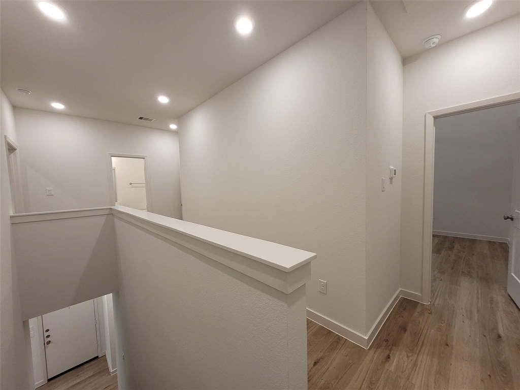 2509 Appian Way Way - Photo 17