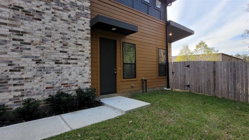 2509 Appian Way Way - Photo 4
