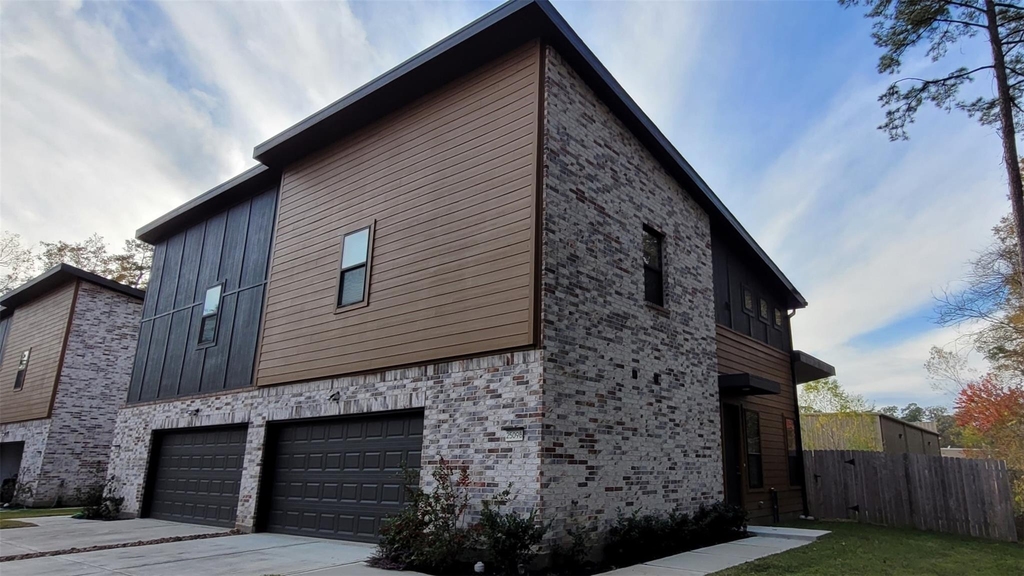 2509 Appian Way Way - Photo 0