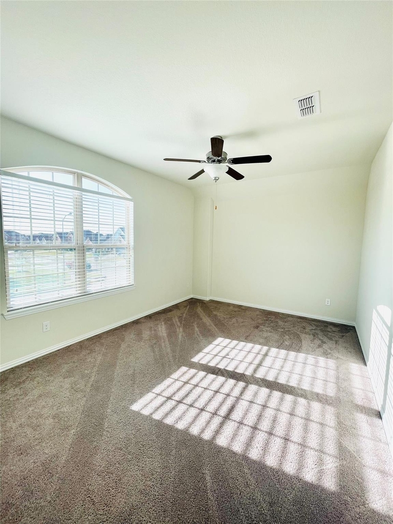 1915 Orchard Berry Lane - Photo 31
