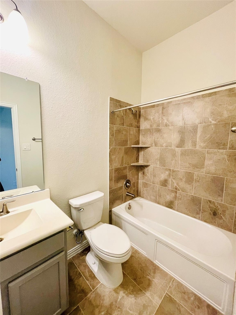 1915 Orchard Berry Lane - Photo 30