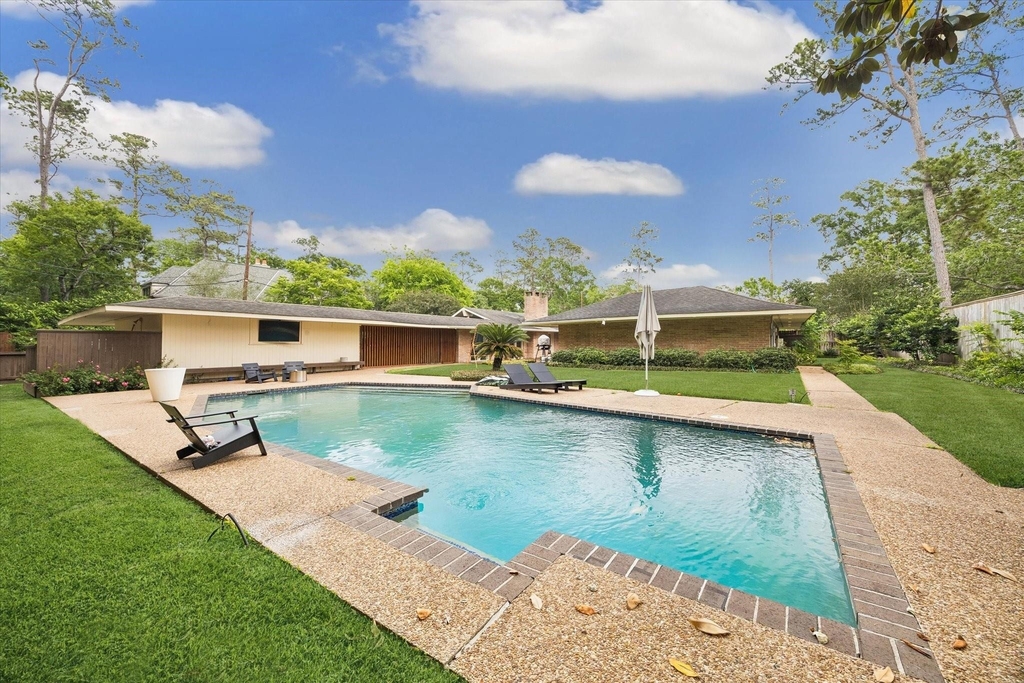 319 Tynebridge Lane - Photo 1
