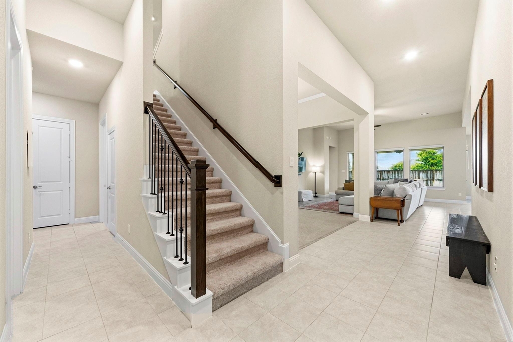 21723 Albertine Drive - Photo 3