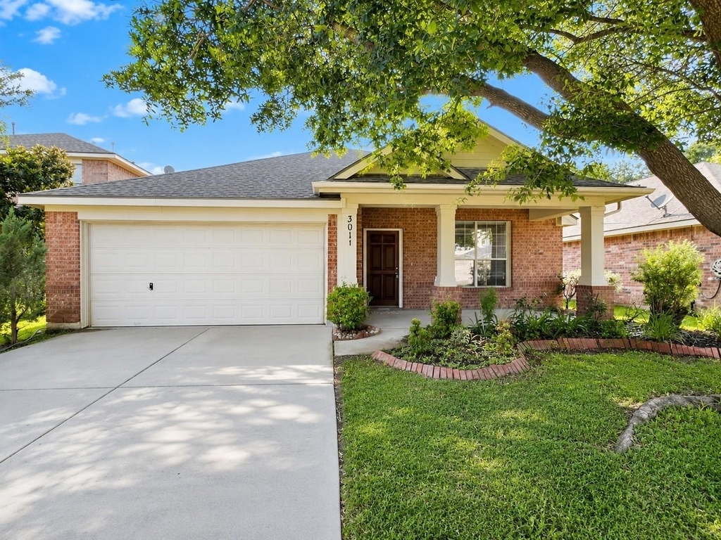 3011 Sunchase Court - Photo 0