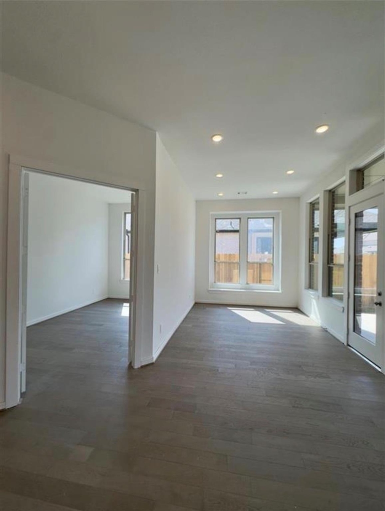 30518 Cheyenne Place Court - Photo 6