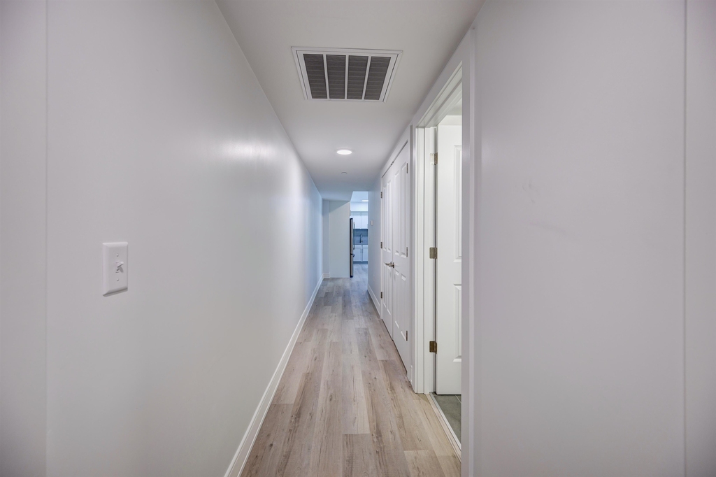 2059 Lafayette - Photo 9