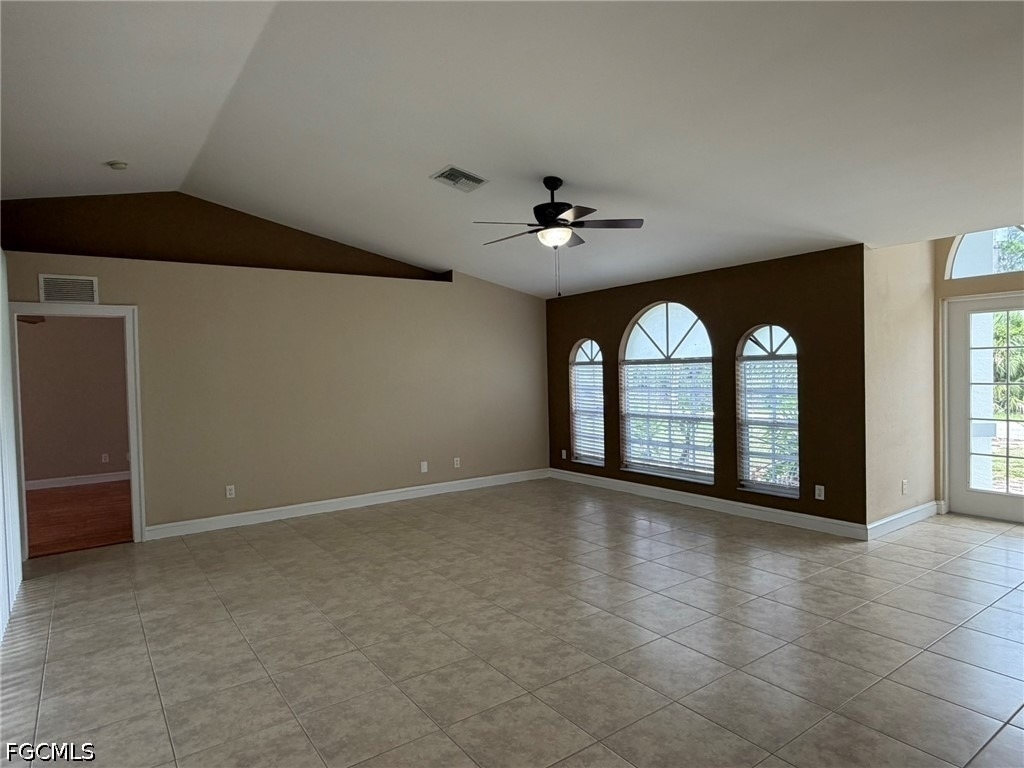 3404 Ne 9th Avenue - Photo 6