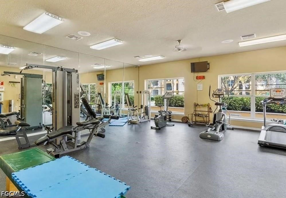11540 Villa Grand - Photo 22
