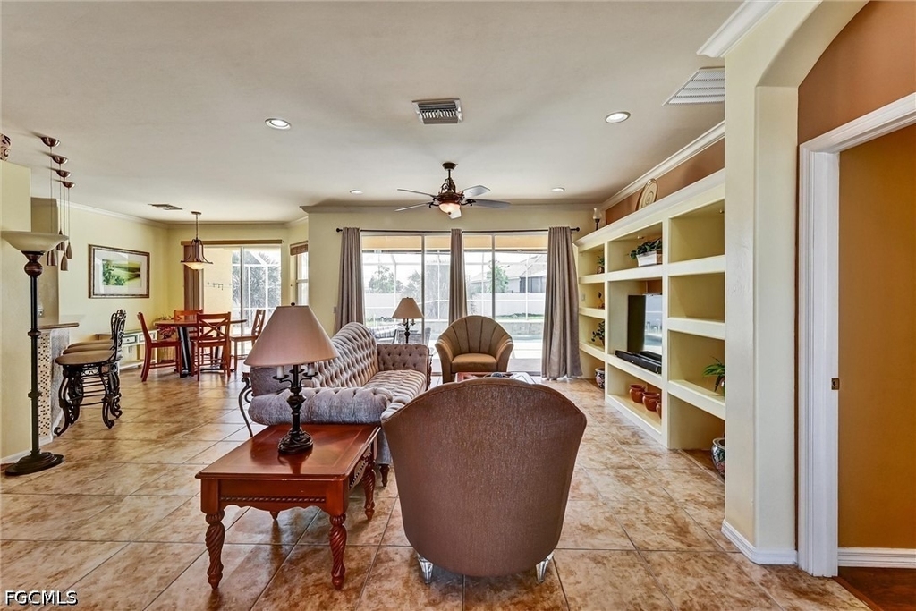 311 Sw 32nd Place - Photo 24